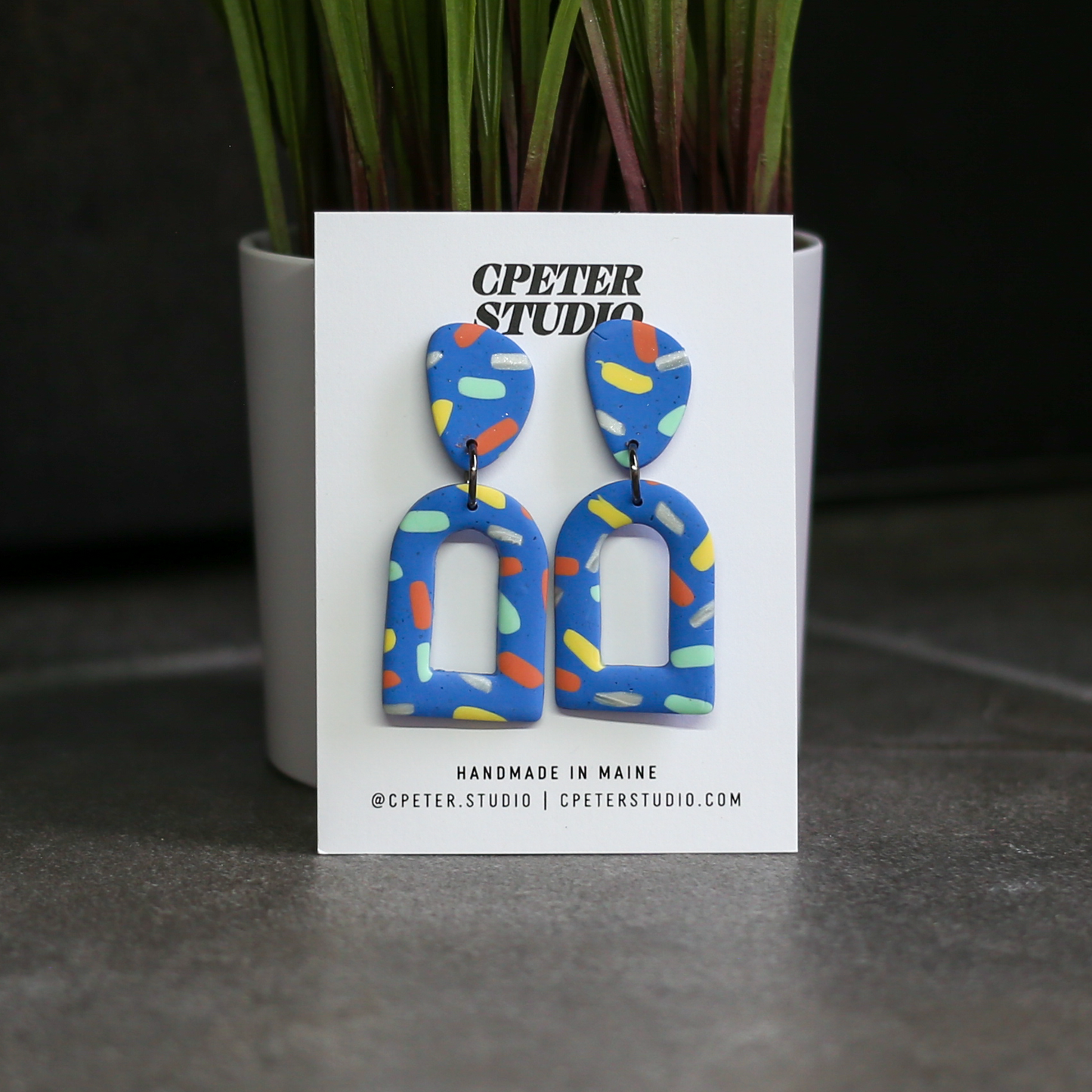 Arch Drop Earrings – Cobalt Confetti