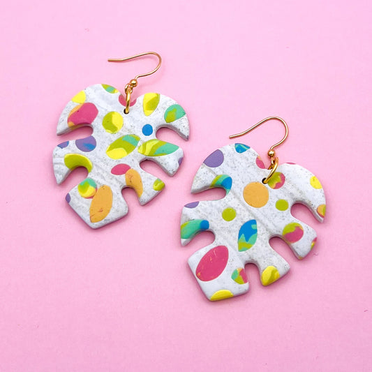 Monstera Leaf Earrings – Confetti Carnival