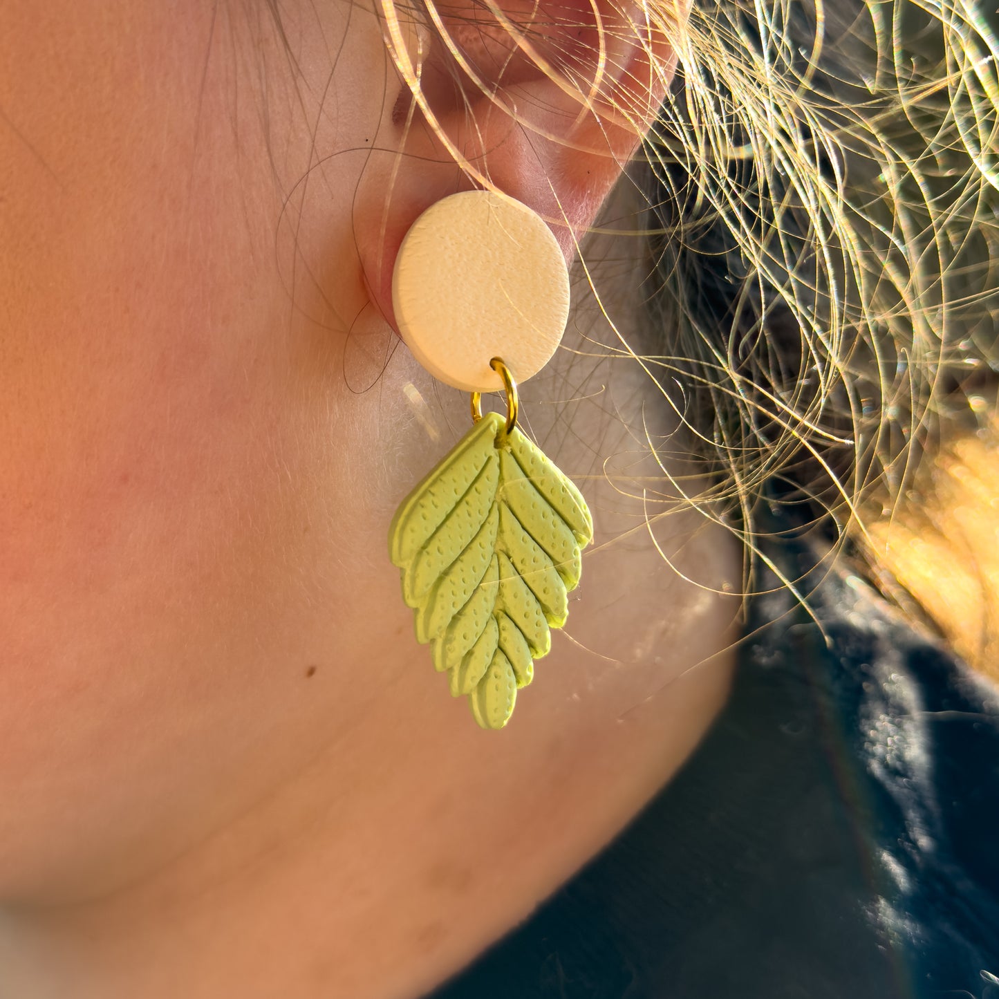 Circle and Leaf Drop Earring – Sand & Fresh Green
